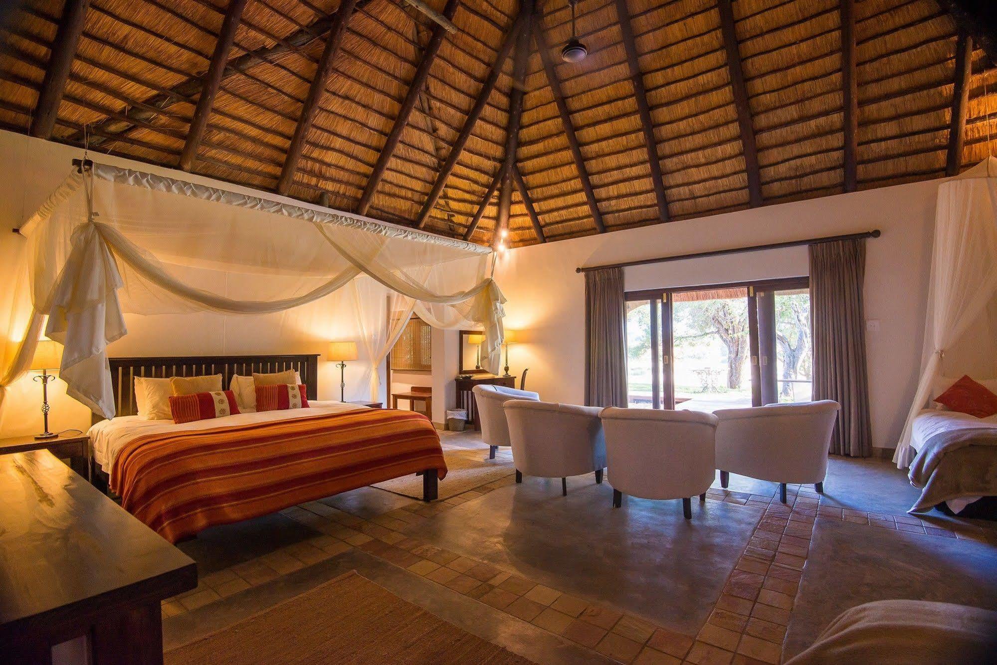 Inyati Game Lodge Metsi Exterior photo